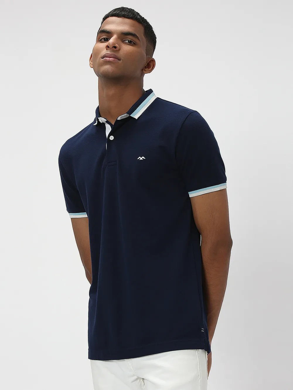 Polos