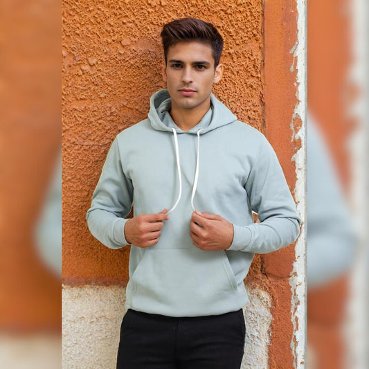 Men Solid Regular Fit Hoodie Green